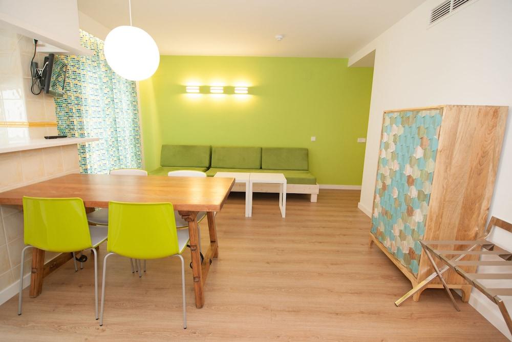 Apartment Boutique Poniente Playa 2*