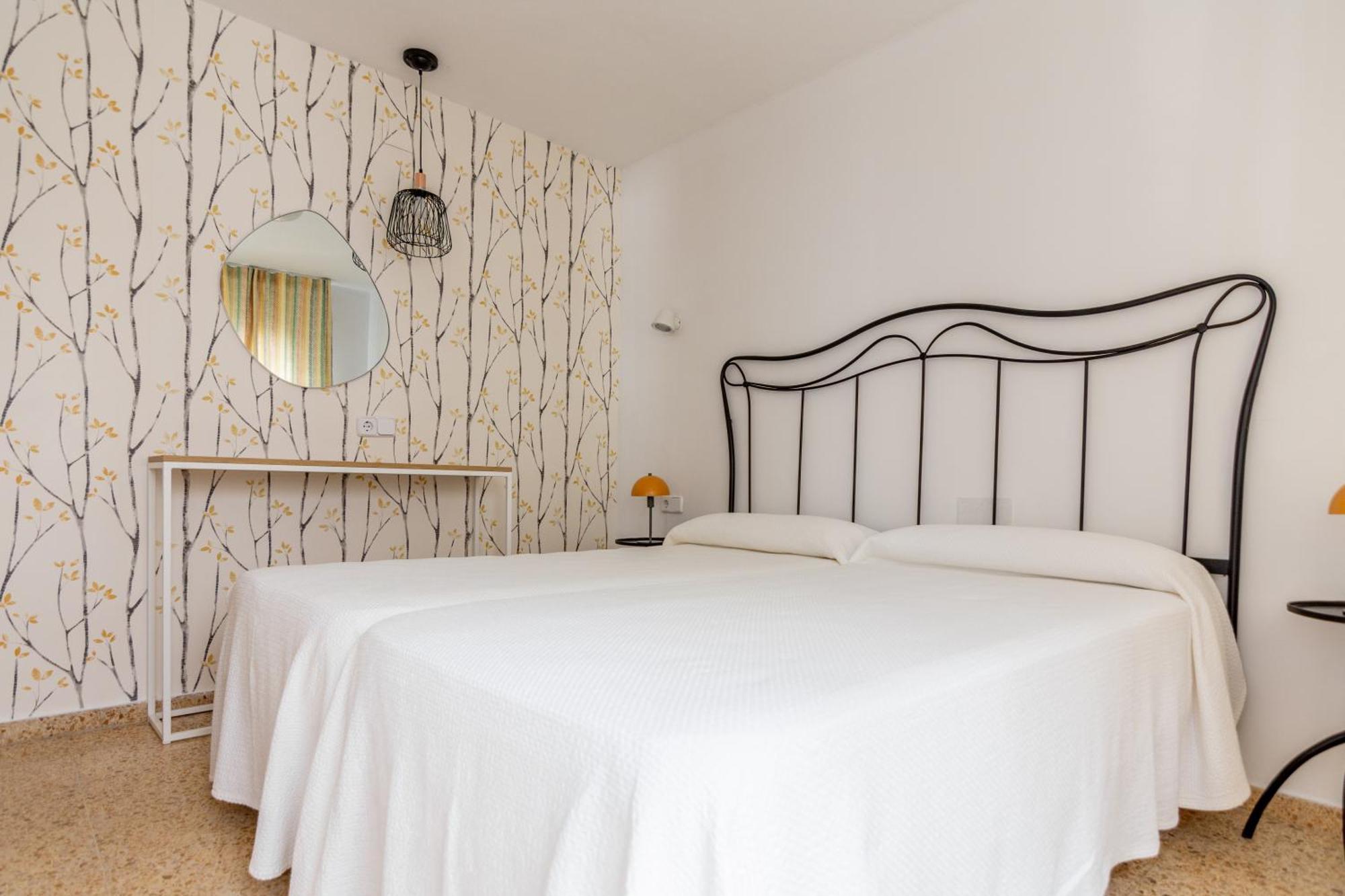 Boutique Poniente Playa Sant Antoni de Portmany