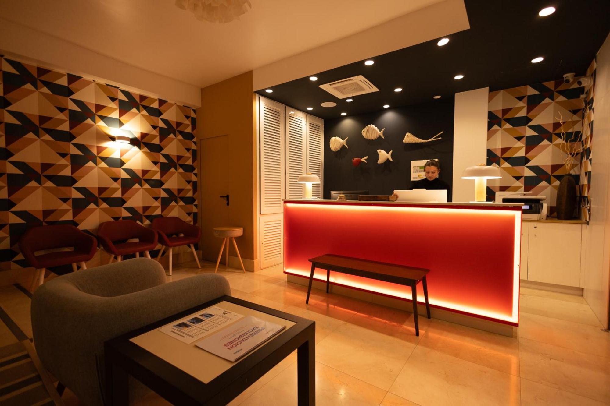 Boutique Poniente Playa