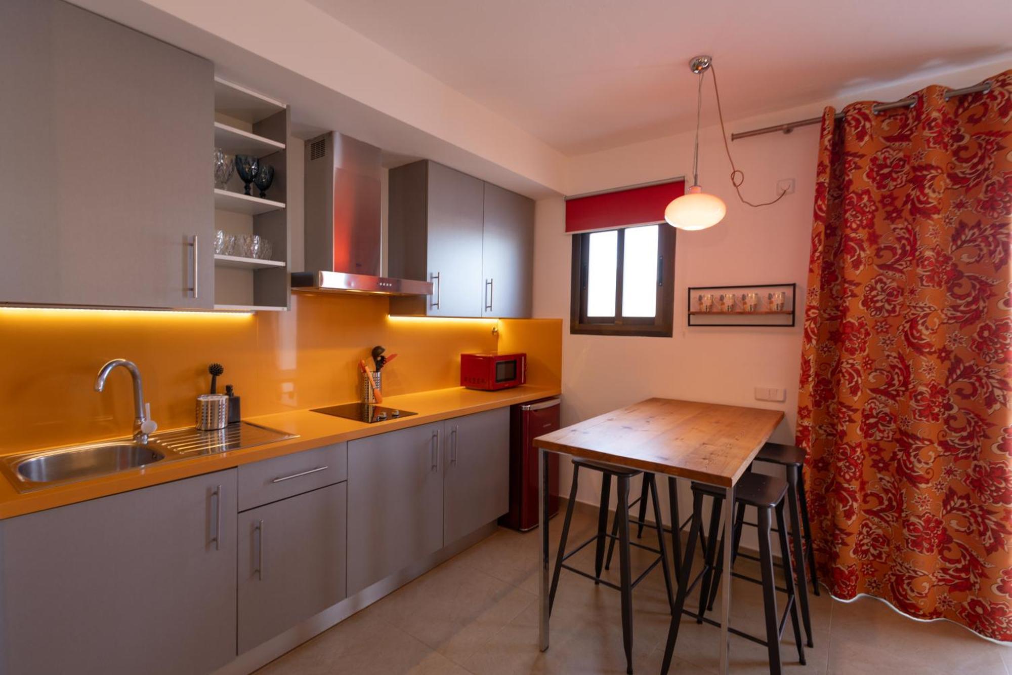 Apartament Boutique Poniente Playa 2*